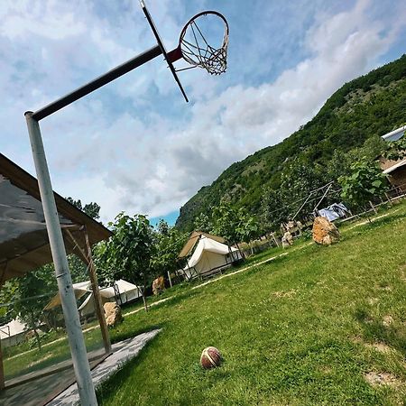 Hovek Guest House Dilijan Exterior foto