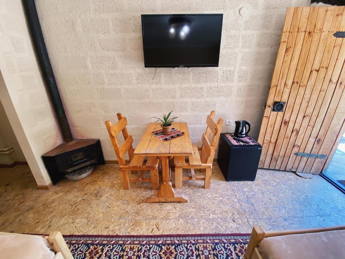 Hovek Guest House Dilijan Exterior foto
