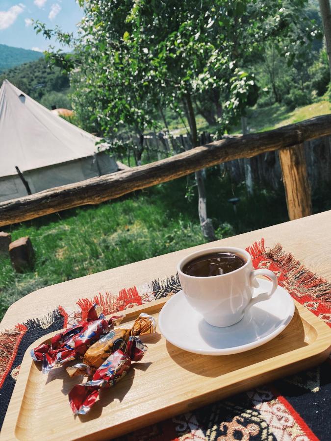 Hovek Guest House Dilijan Exterior foto