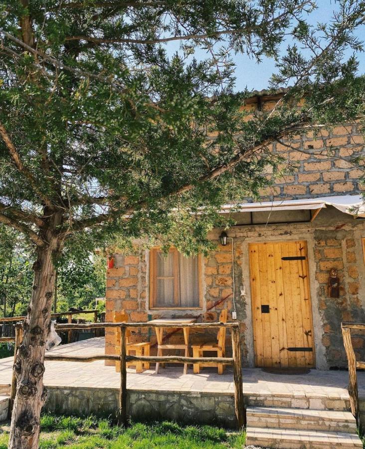 Hovek Guest House Dilijan Exterior foto