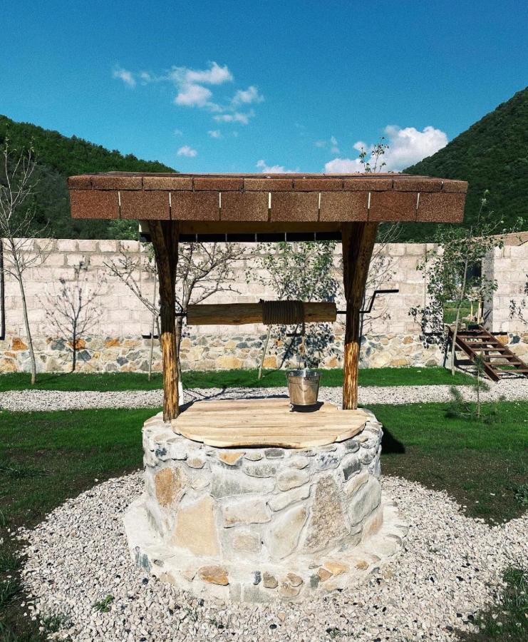 Hovek Guest House Dilijan Exterior foto